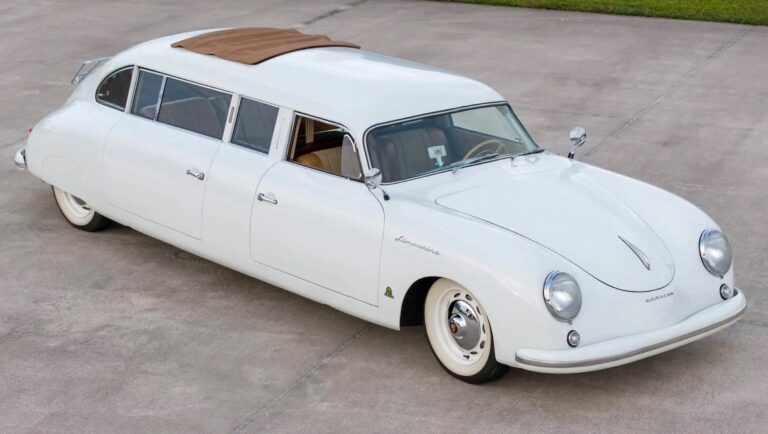 Stretched Porsche 356 - Feature View