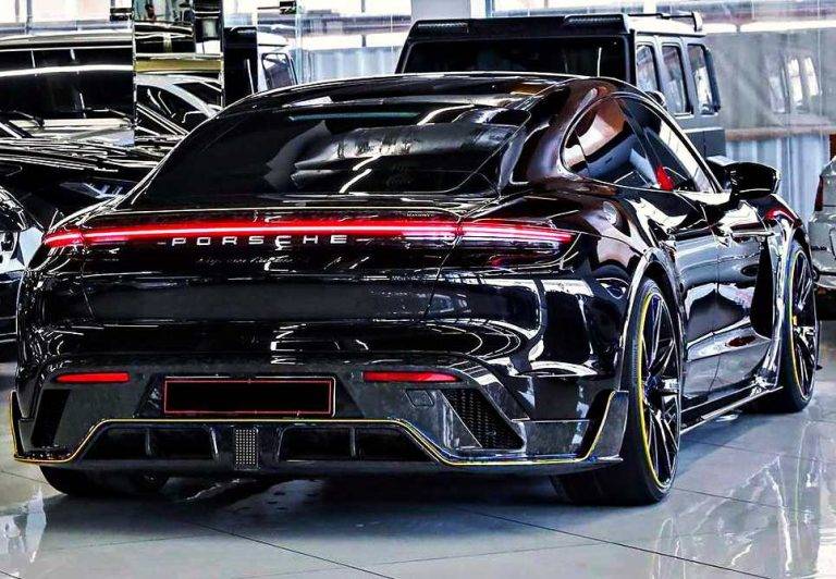 2022-Porsche-Taycan-Turbo-S-Mansory