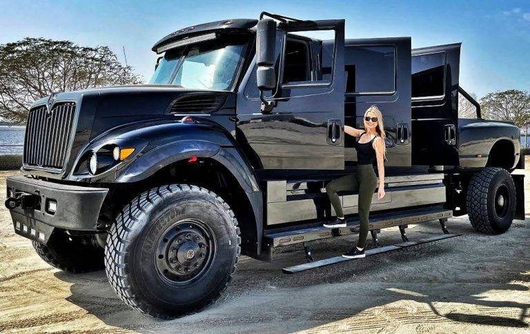 500000-Full-Black-Monster-Pickup-Truck-With-6-Doors