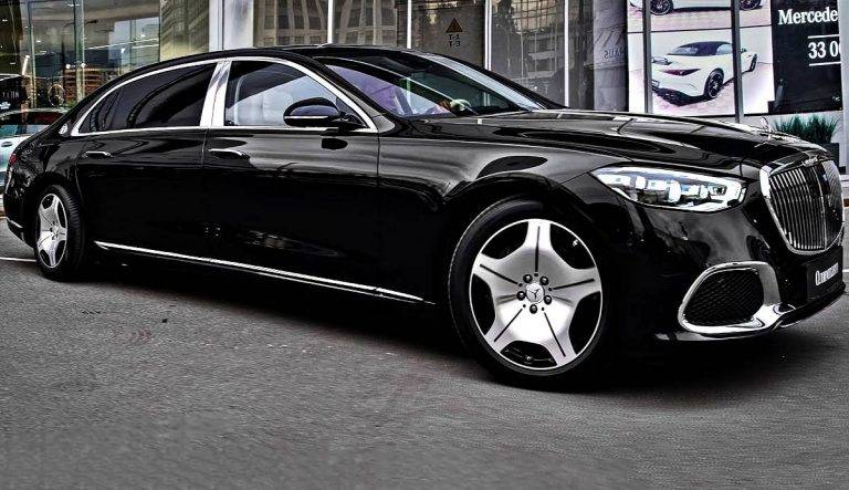 2022-Mercedes-Maybach-S580