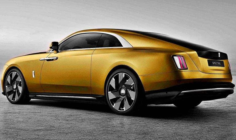 2024-Rolls-Royce-Spectre