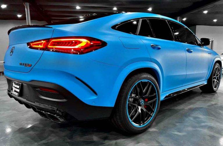 2023-Mercedes-AMG-GLE63S-Satin-Blue