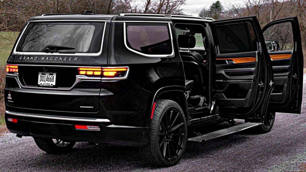 2023 Jeep Grand Wagoneer