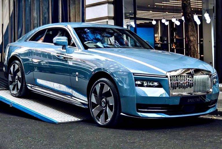Rolls-Royce-Spectre