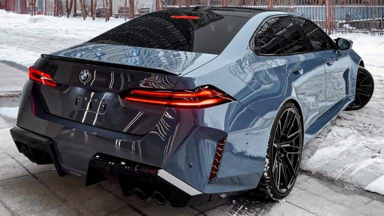 2025 BMW M5