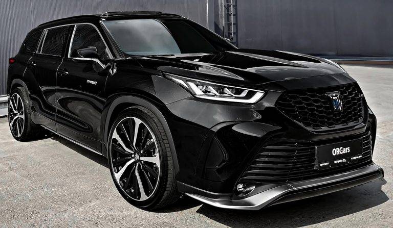 2025 Toyota Crown Kluger Redefines Luxury SUVs