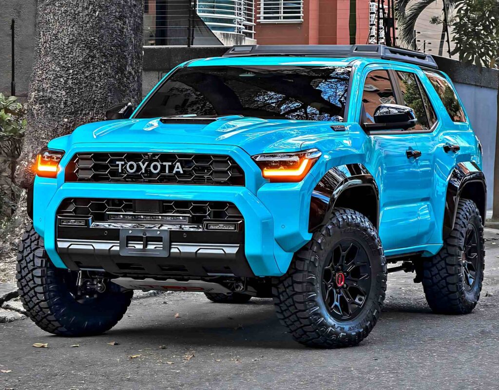 Toyota 4Runner TRD - Feature View