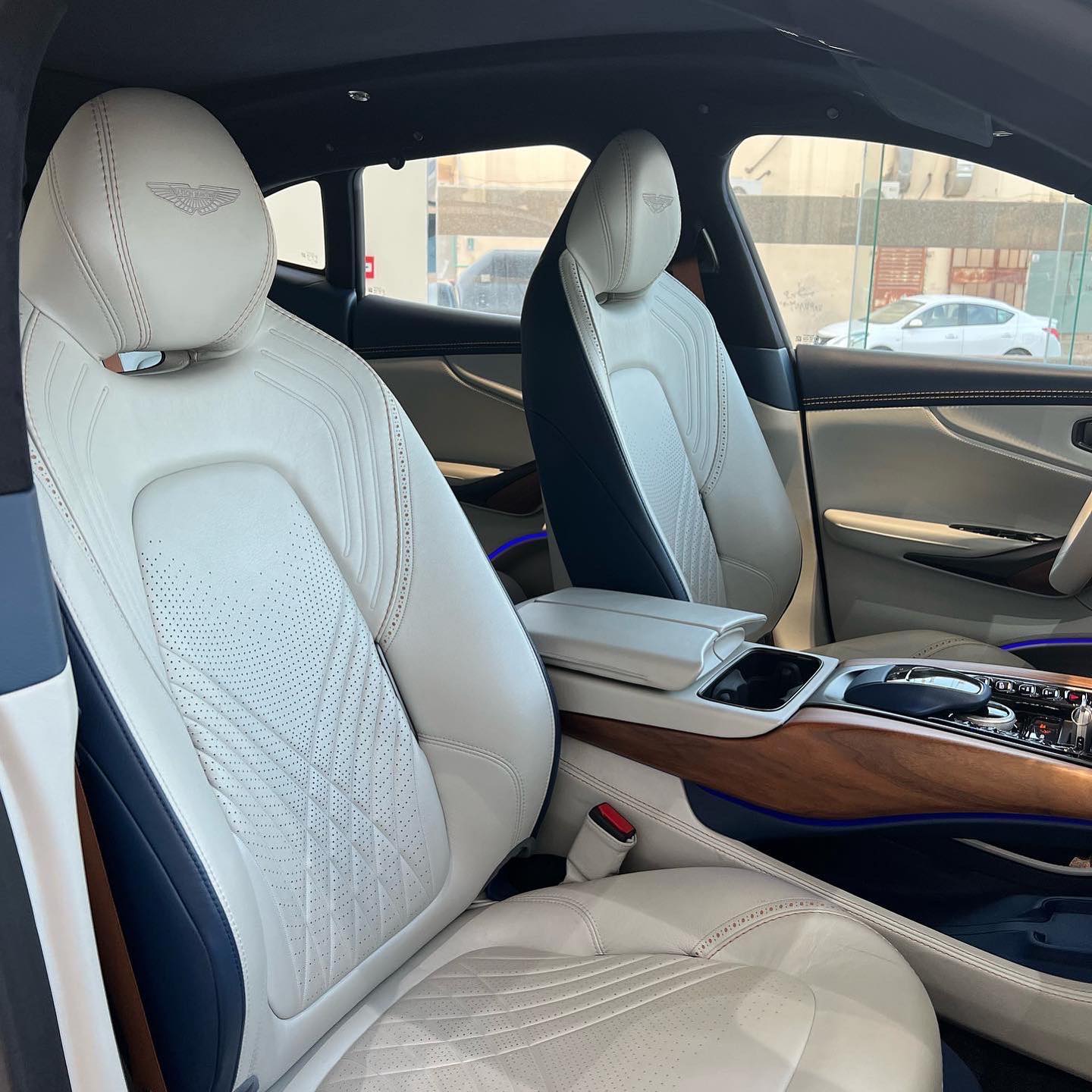 vipcarlounge_275658775_121229990294780_8999166876281975121_n