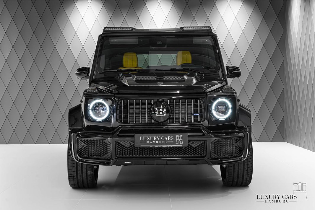 luxury_cars_hamburg_240770002_543607993647824_1139313381972524661_n