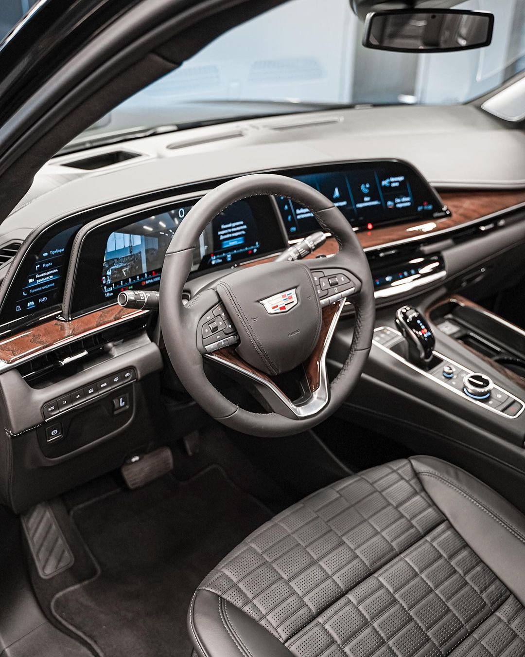 deluxe_auto_223659246_382851663442524_8264710173734824607_n