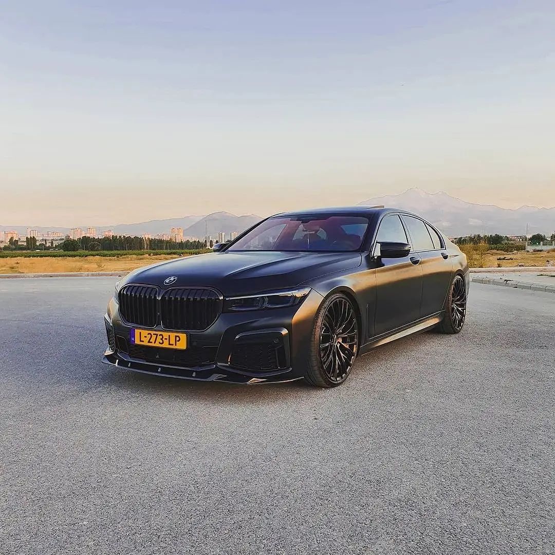 bmw_mpoweer_240588432_260681675878434_6829276839668828770_n