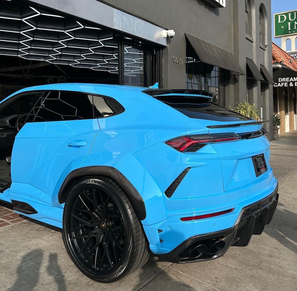 1016industries_264145138_446388953719410_7786221688613941720_n