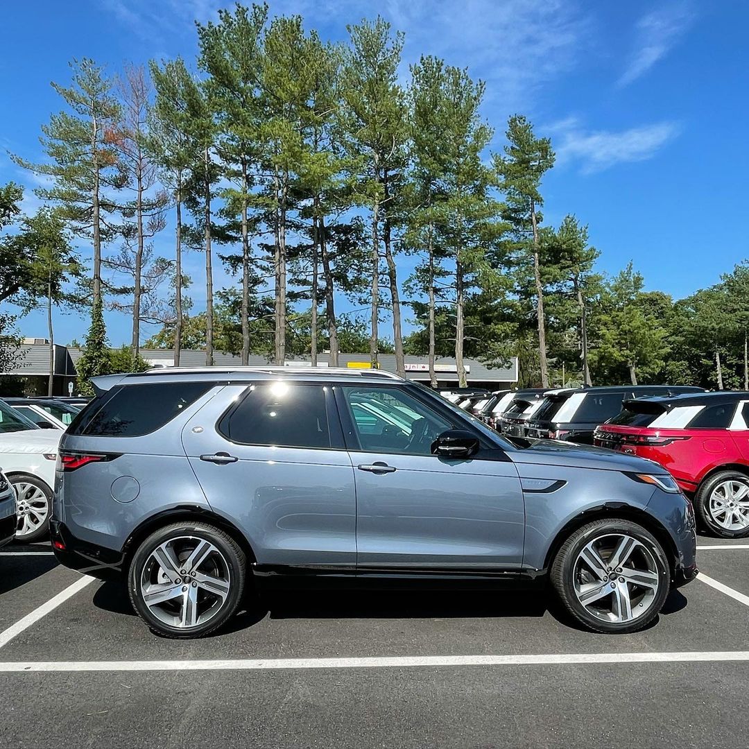 landroverparsippany_238506172_324902505993692_5519909546539687897_n