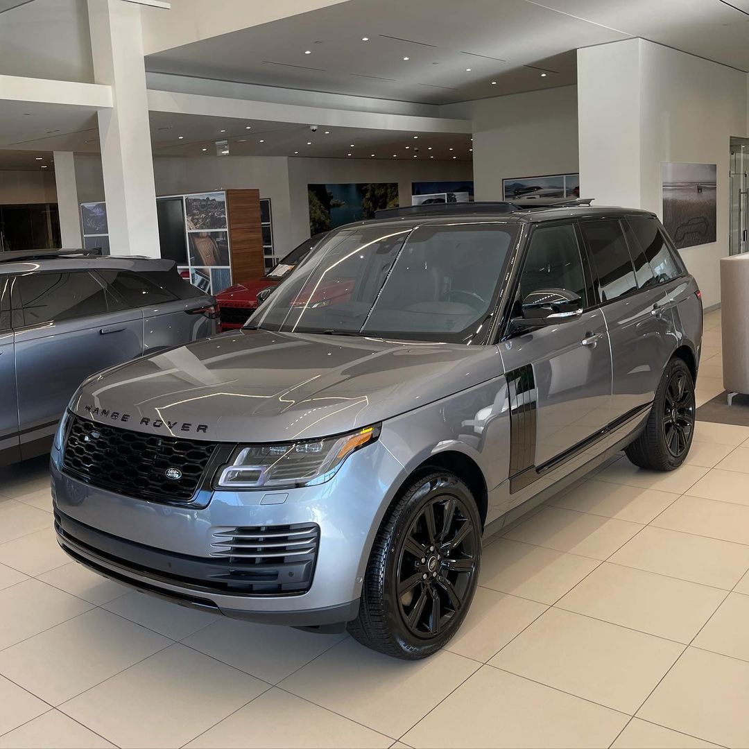 landroverparsippany_246478292_256253649844316_135473425074167852_n
