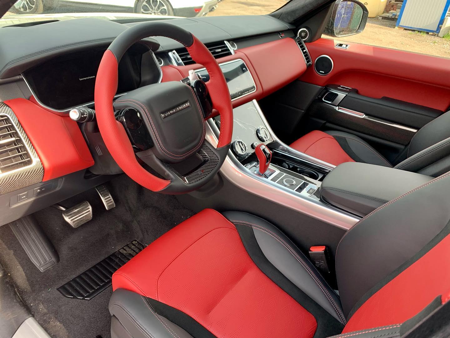 sales_manager_jlr_188056983_186986646517559_4057867357121970951_n