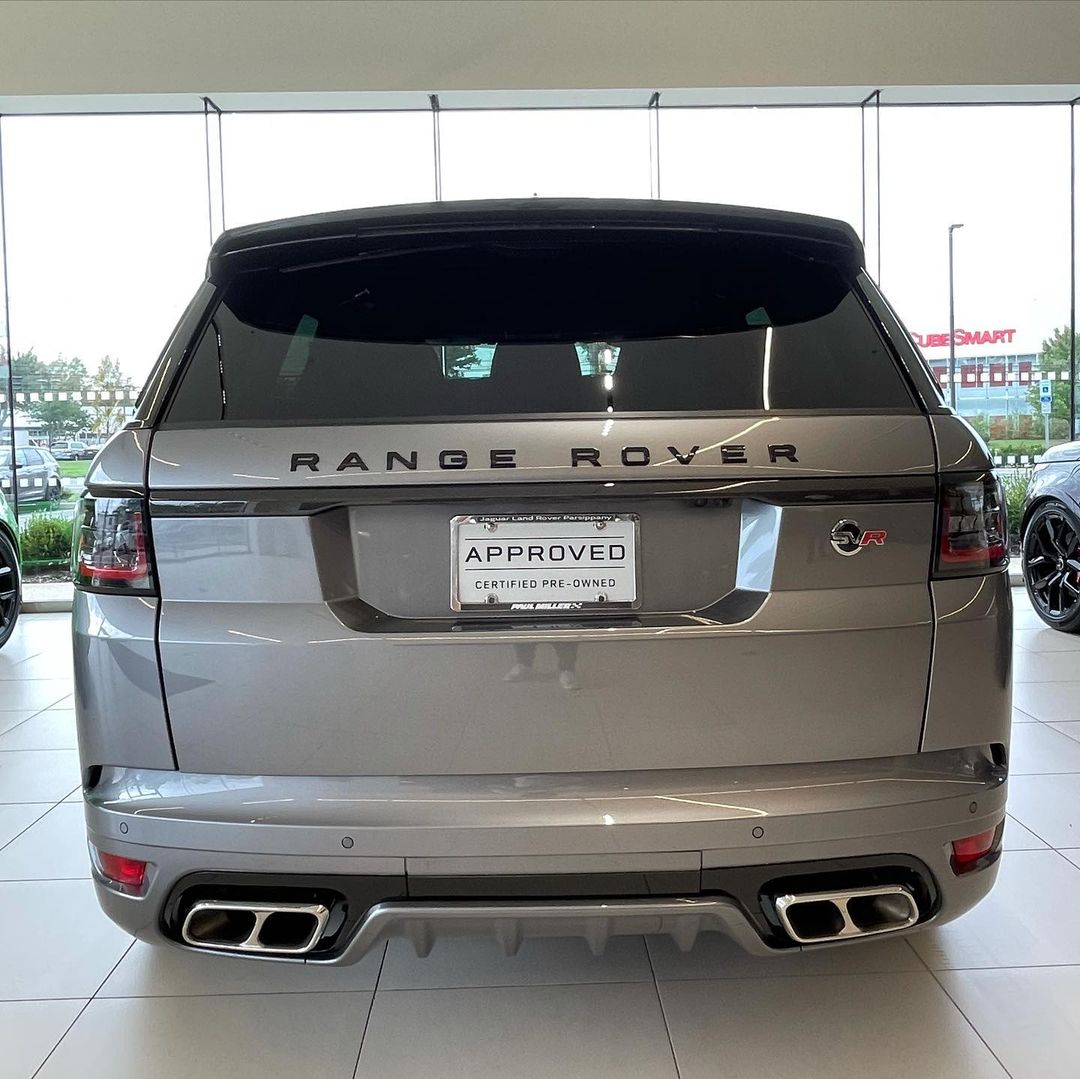 landroverparsippany_244966126_910456466559094_7218935280450576753_n