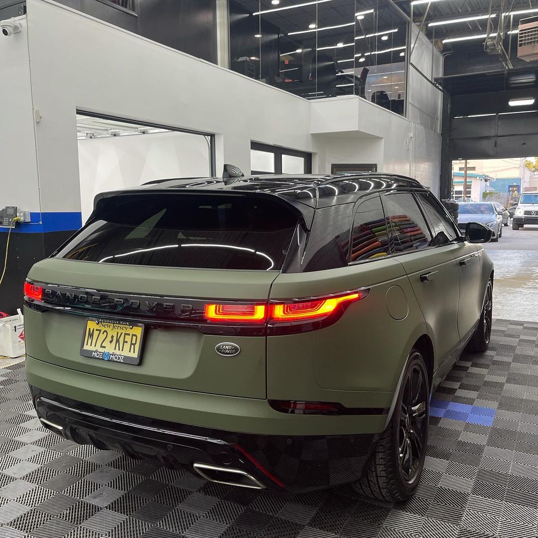 moemodz_244735692_419086253062394_4022574336967571990_n