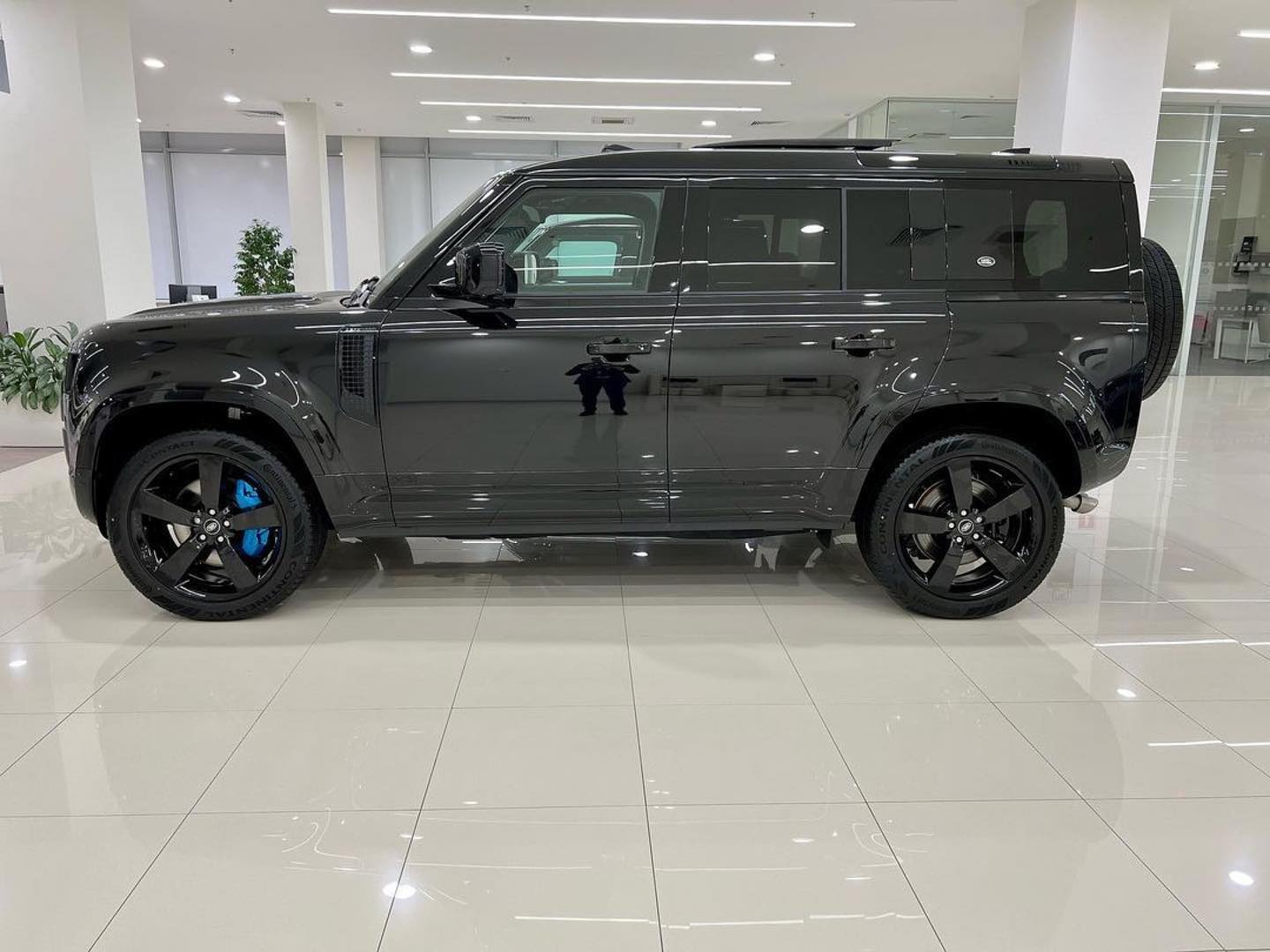 sales_manager_jlr_272250302_924352151562372_6230791349737653123_n