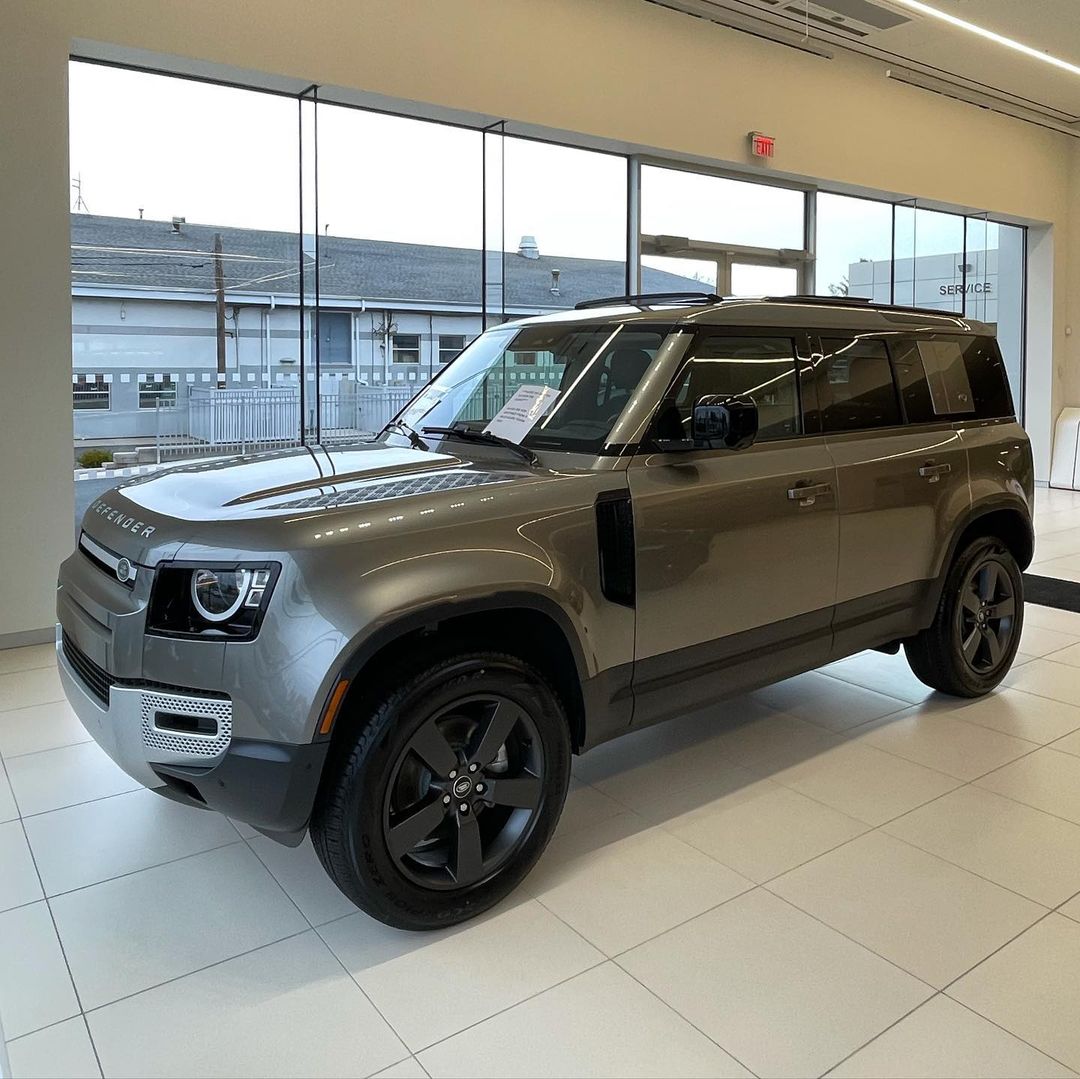 landroverparsippany_251559802_4293836060738692_8422159033242293221_n