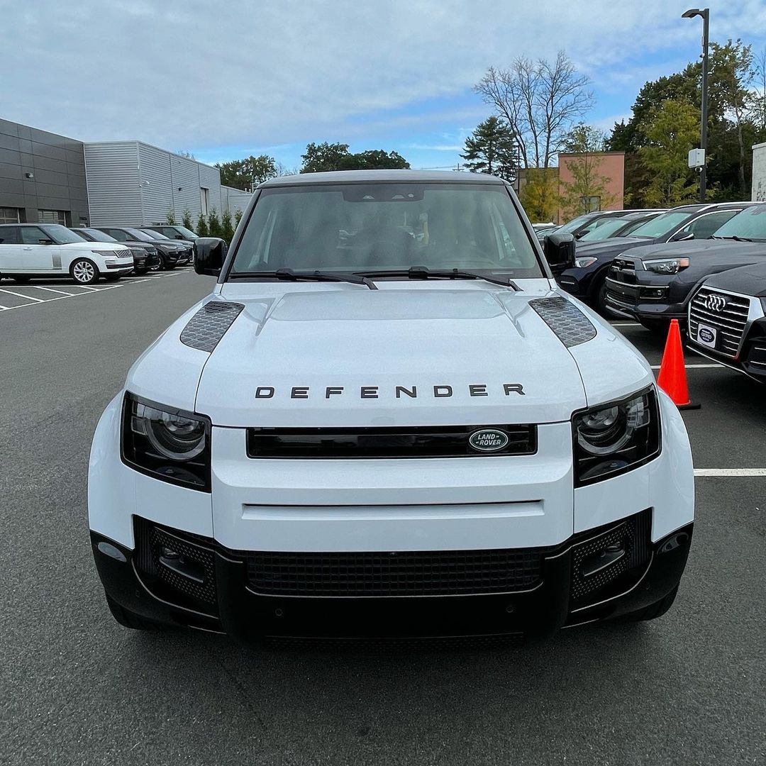 landroverparsippany_244869893_391983905701245_6614759031846961783_n