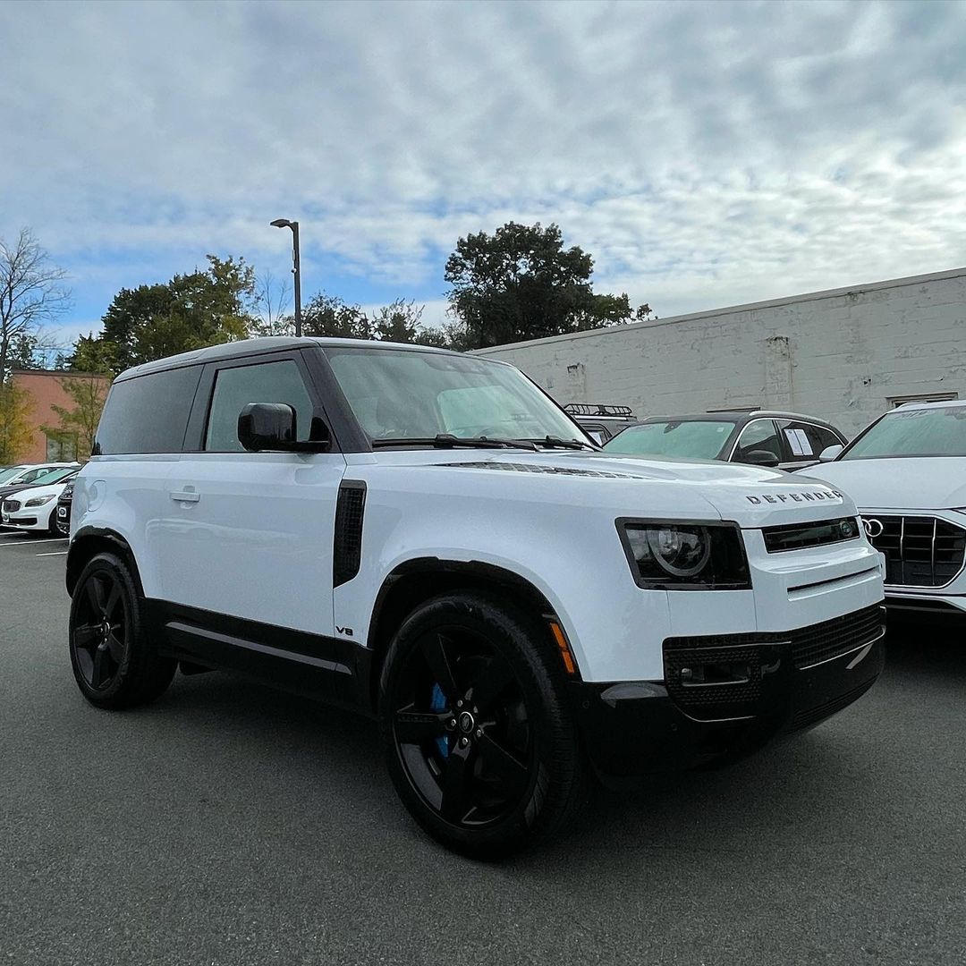 landroverparsippany_244953759_115732797529278_4177851450763349309_n