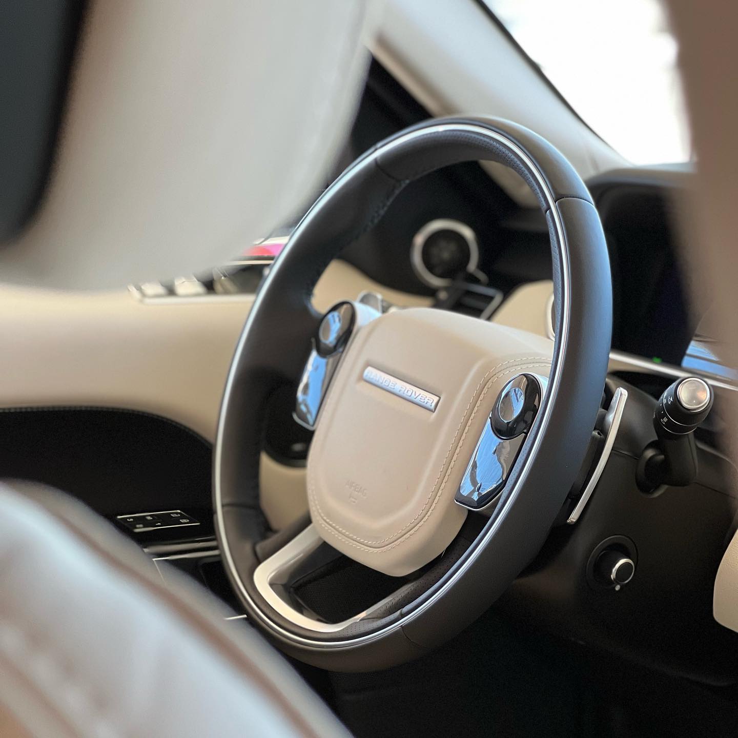 landroverparsippany_274186480_141709718322837_6771634627281573993_n