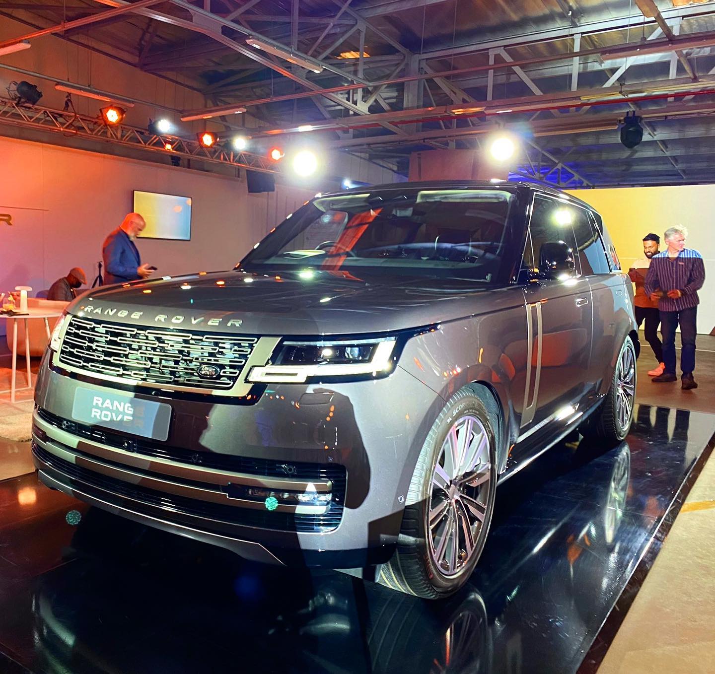 tremendous_automobiles_273115820_325732016143671_6633818754094298473_n