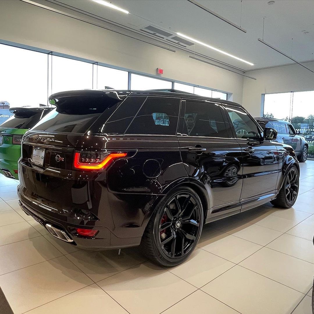 rangerover_fever_243558681_664070931231042_1598796158485569098_n