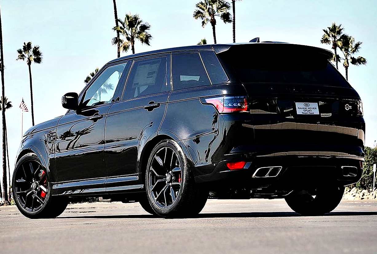 landrovernewportbeach_278763167_544957770524973_1010827169968916190_n