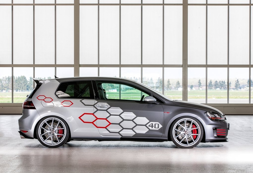 Volkswagen-Golf_GTI_Heartbeat_Concept-2016-1024-03