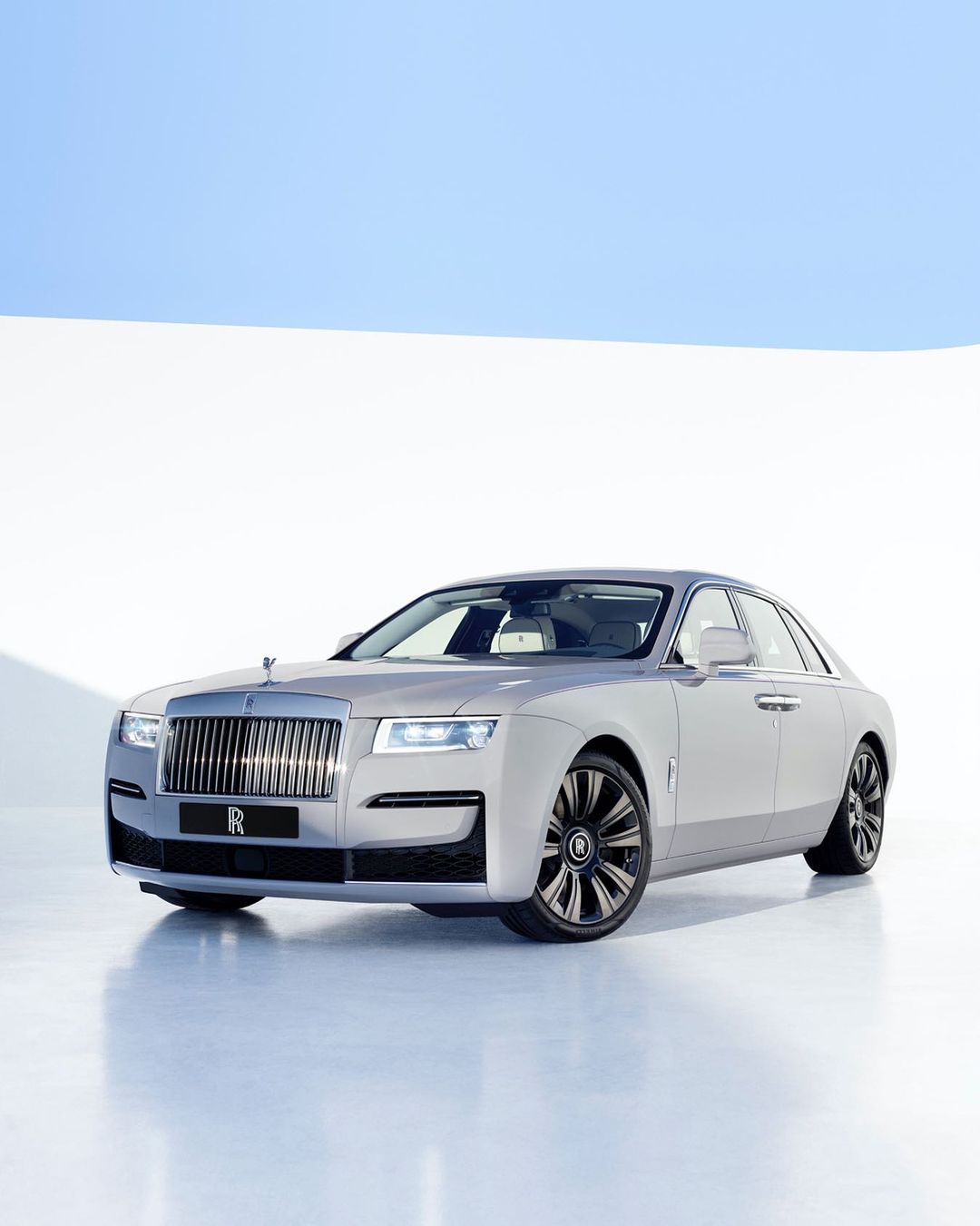 2021 Rolls Royce Ghost, Nardo Grey on Black Wheels