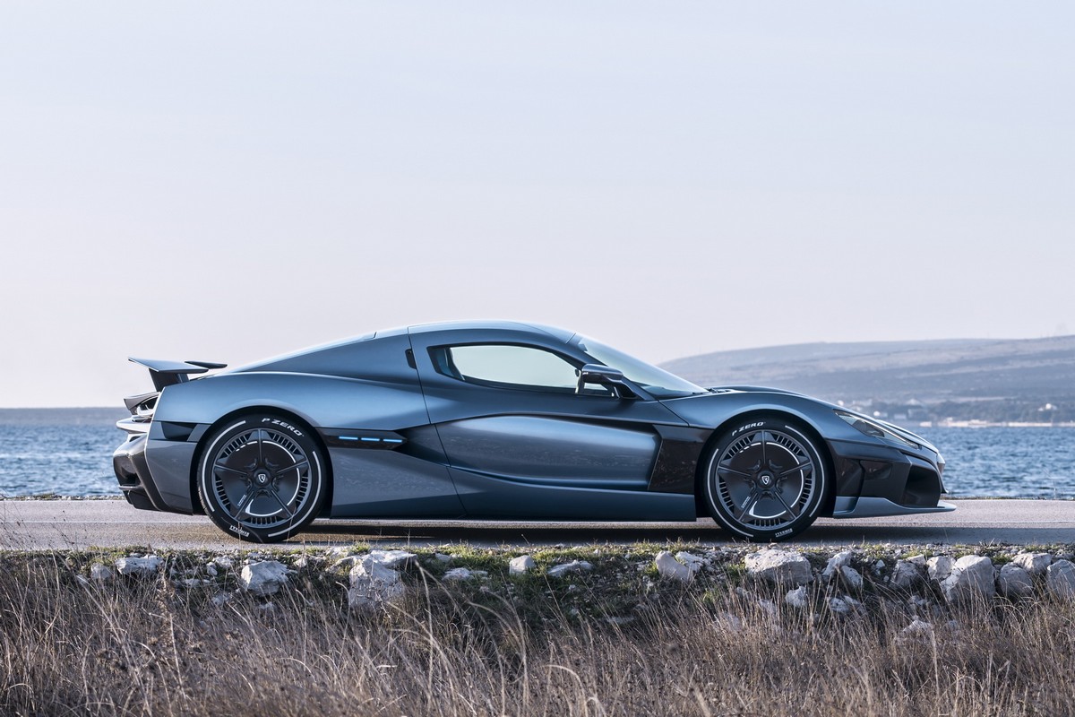 Rimac_c_two_11