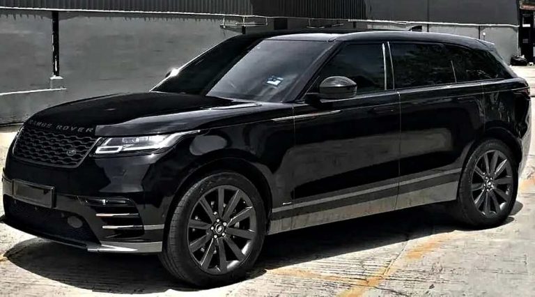 2022-Range-Rover-Velar-D300-HSE-Full-Black-Beauty
