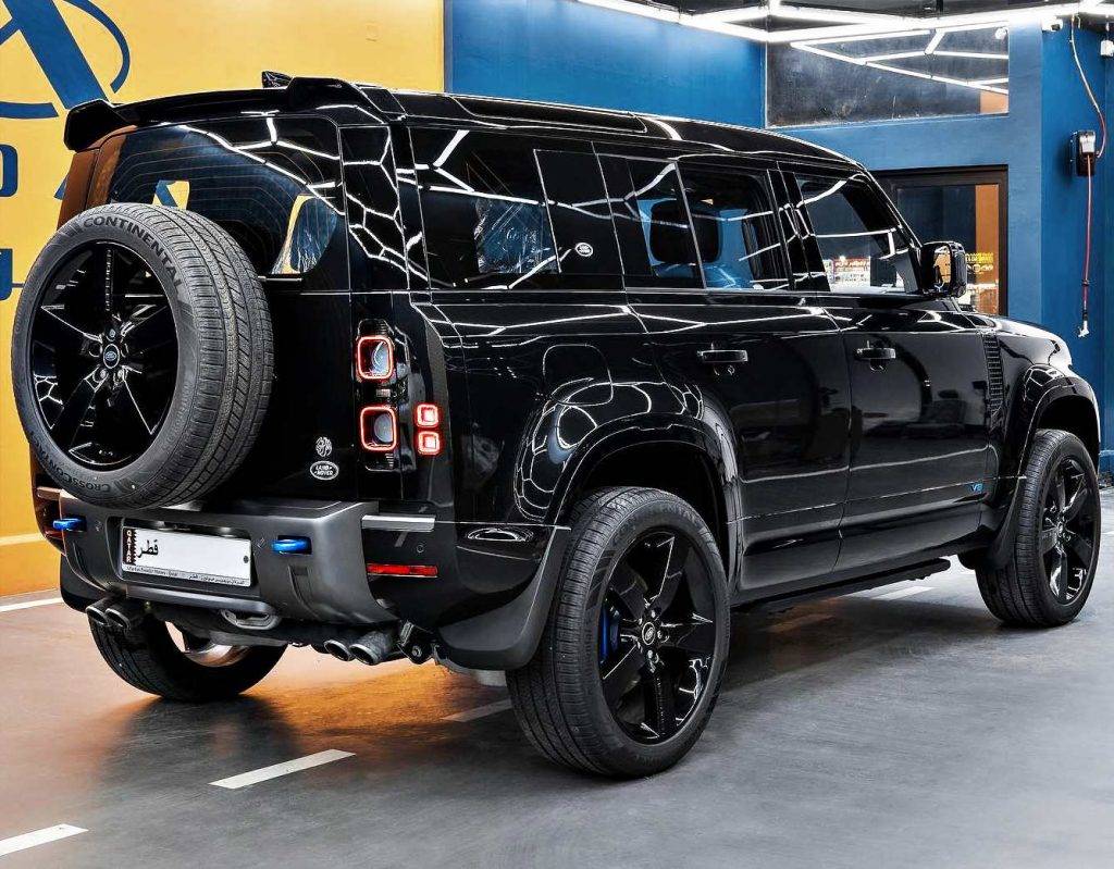 2022 Land Rover Defender 110 5L Supercharged V8 With Blue Details
