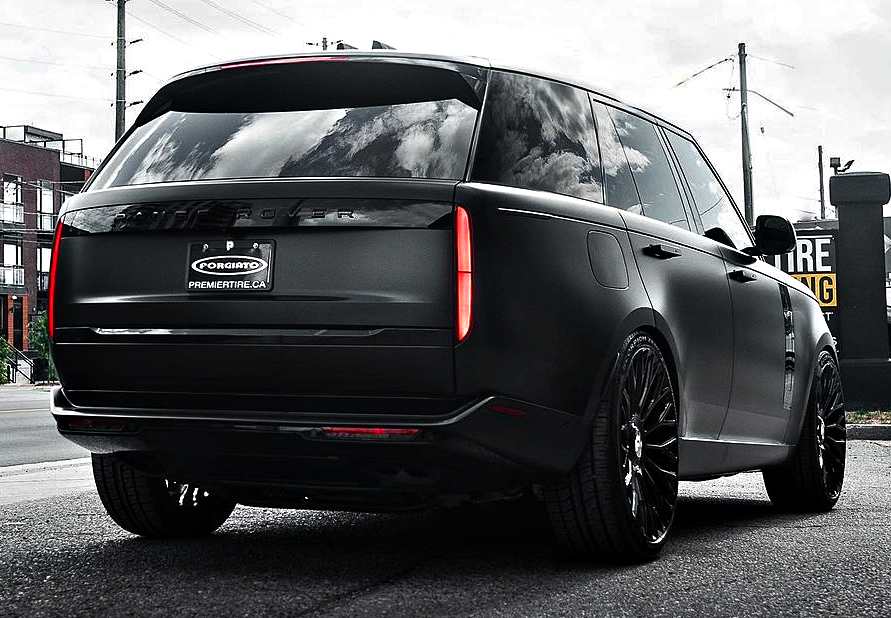 2022 Lowered Gloss Black Range Rover Sitting on Forgiatos