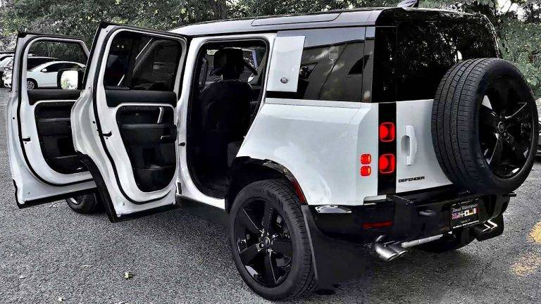 2022-Land-Rover-Defender-110-V8-Carpathian-Edition