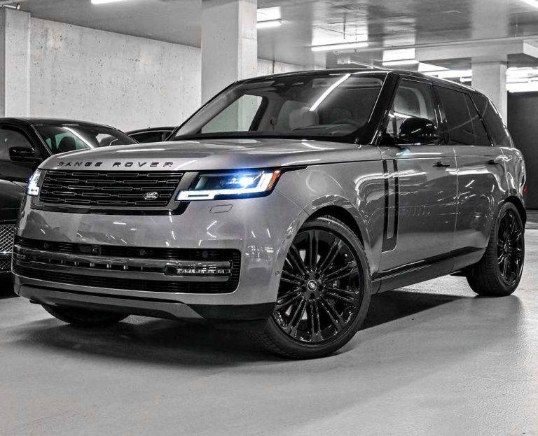 2023-Range-Rover-SE