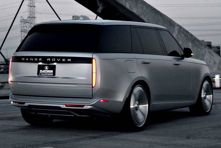 Kim-Kardashian-Range-Rover