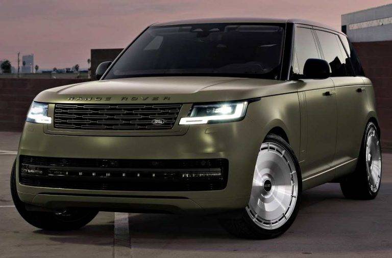 2023-Khaki-Green-Range-Rover-Vogue-