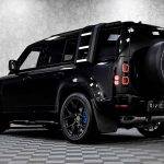 2023-Riviera-Land-Rover-Defender