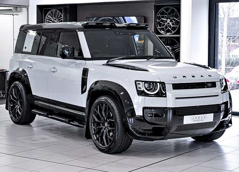 Yulong White Urban Land Rover Defender 110