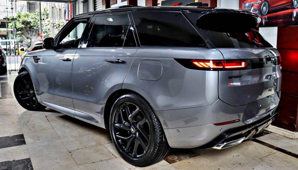 Range Rover Sport SE P400
