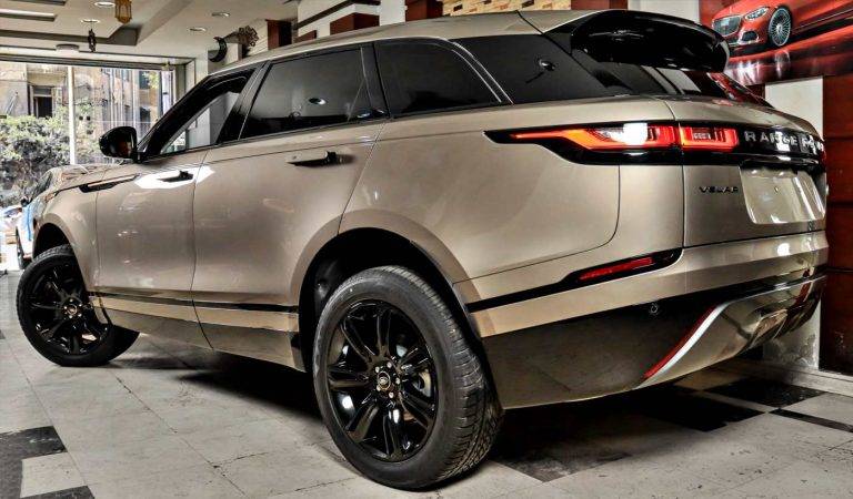 Range-Rover-Velar-SE-R-DYNAMIC