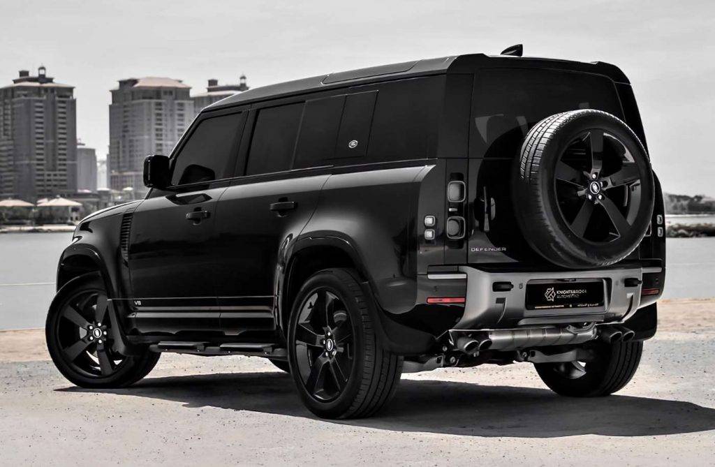 2023 Land Rover Defender 110 V8