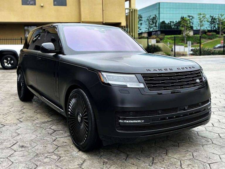 Matt-Black-Range-Rover