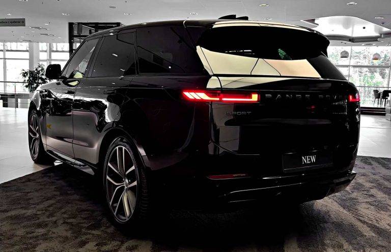 2023-Range-Rover-Sport-D300
