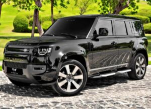 Land Rover Defender - Feature View