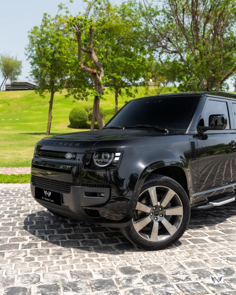 2026 Land Rover Defender 110 HSE X Dynamic