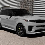 Range Rover SV: - Feature View