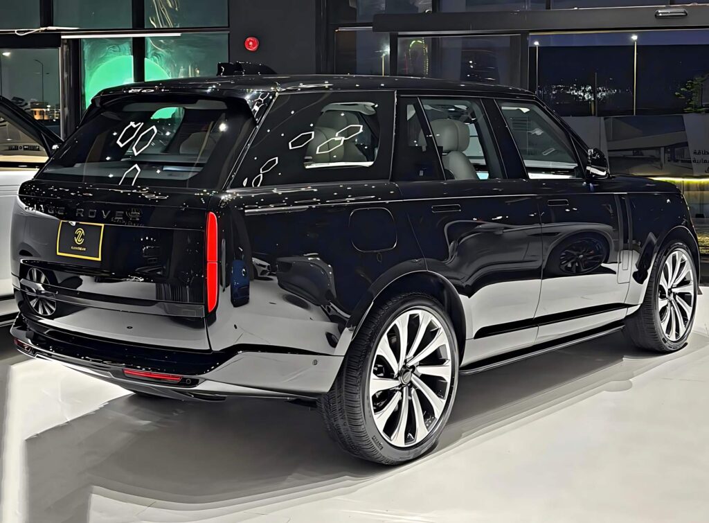 Range Rover Autobiography - Feature View